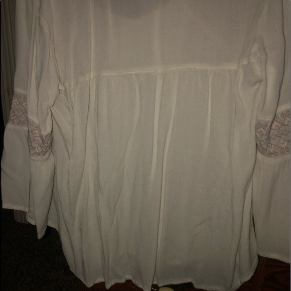 Top - Picture 2 of 5